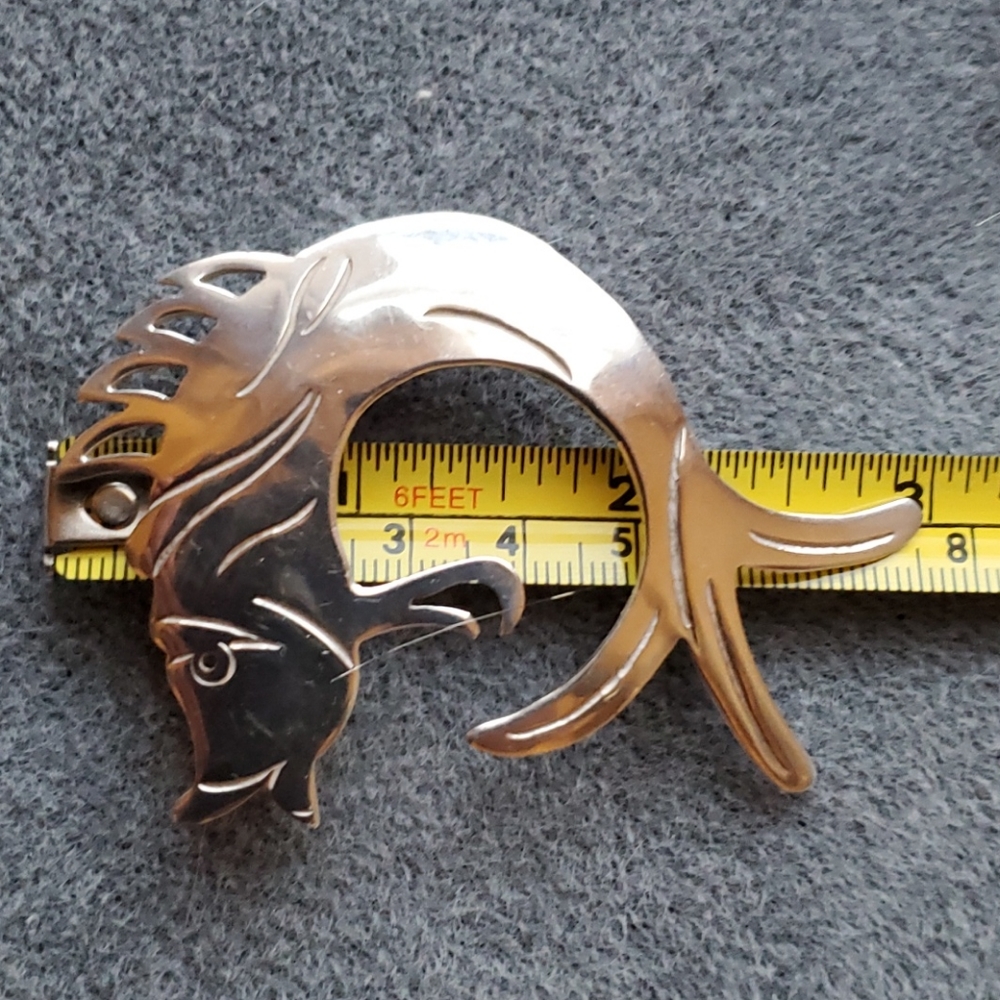 Taxco Fish "Mr. Limpet" Brooch - Picture 5 of 6